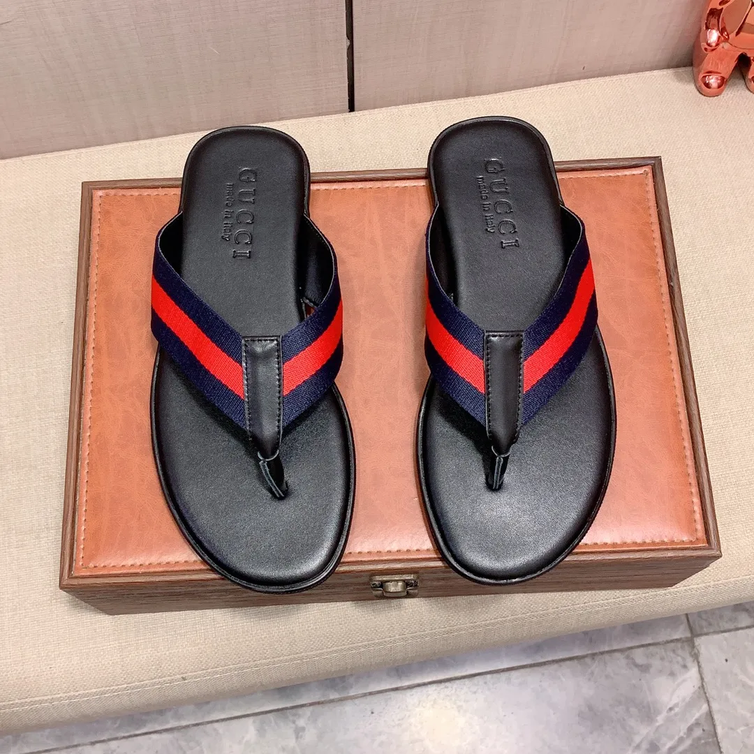 Slippers: New model: Factory price: 220💰💰🎩🎩🔥🔥《 Gucci* 》Series of slippers top purchasing agent🔍🔍Sold simultaneously for men, original Italian imported webbing made of selected cowhide, exquisite workmanship,), sole: (super comfortable) original factory special sole, ⚠️exclusive double-layer movable molded sole super comfortable⚠️, real shot🎬the real thing is more beautiful🔍🔍266 regular code 38-45